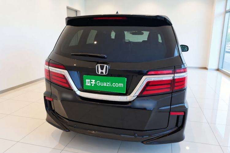 Used Honda Elysion 2016 2.4L Supreme Edition Rear