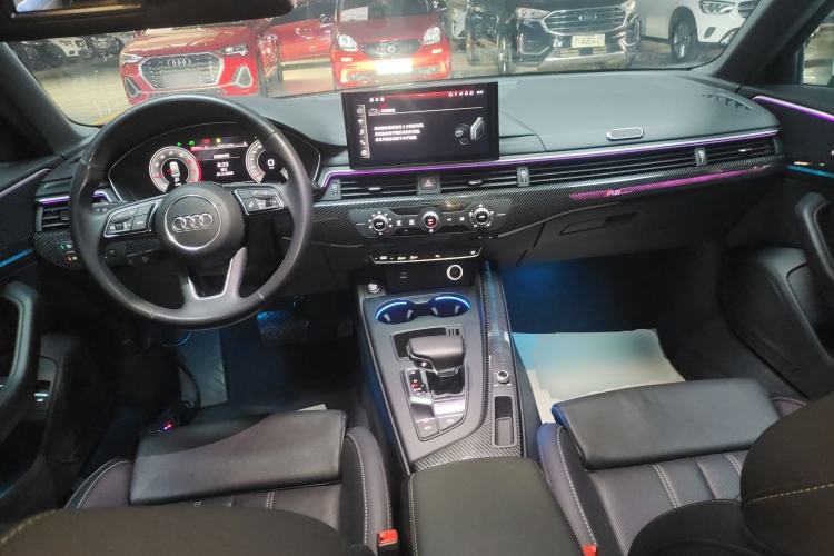 Used Audi A4L 2022 40 TFSI Fashion Dynamic Model
