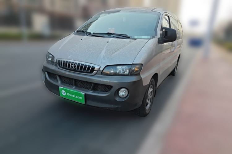 Used JAC Refine 2011 2.0L Shuttle Gasoline Standard Edition HFC4GA3