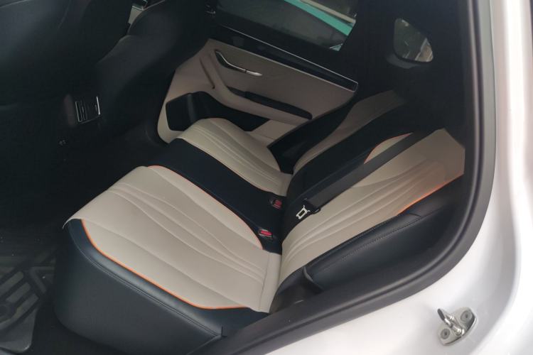 Used BYD Song PLUS New Energy 2024 HONOR Edition DM-i 150km Flagship PLUS Left Rear Seat