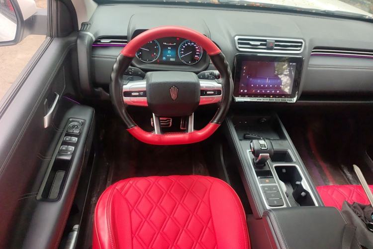 Used JMC DaDao 2023 All-Purpose Model 2.3T Diesel Automatic Two-Wheel Drive Standard Wheelbase Comfort Edition Steering Wheel