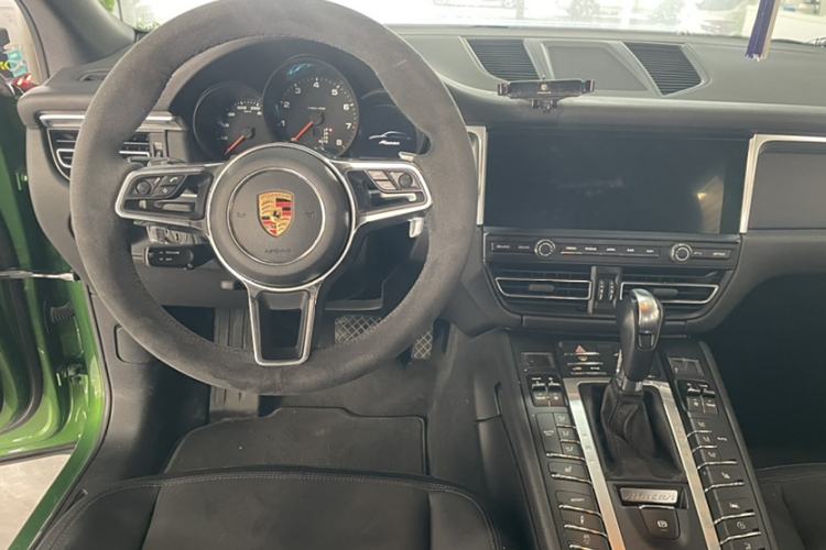 Used Porsche Macan 2018 Macan 2.0T