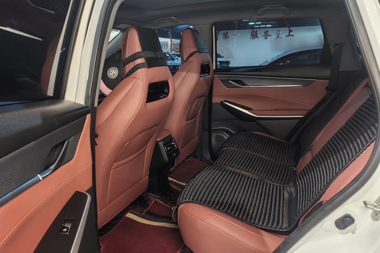 Used CHANGAN CS75 PLUS 2024 3rd Generation Champion Edition 1.5T Intelligent Drive Dynamic Model Interior 3