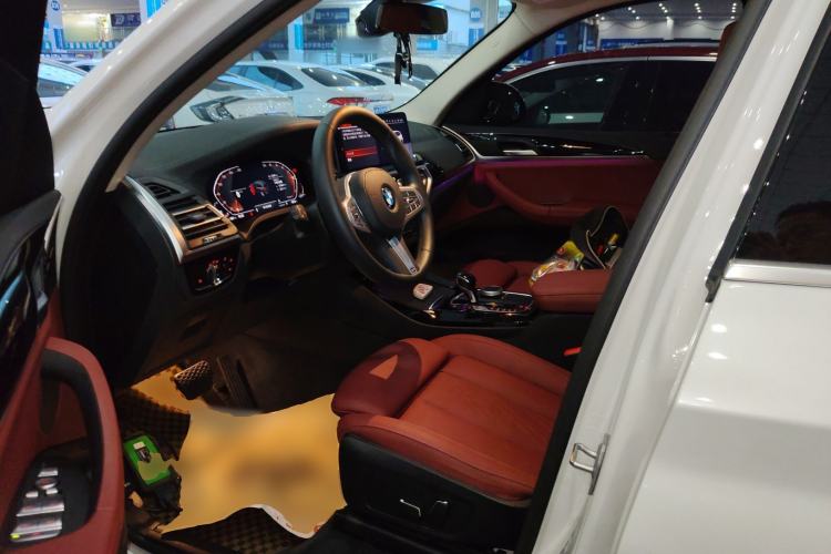 Used BMW X3 2022 Restyled xDrive25i M Sport Package Left Front Seat