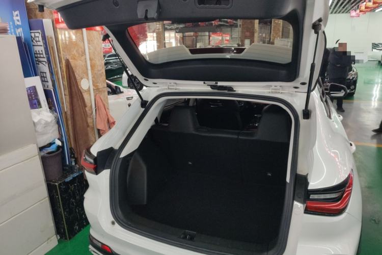 Used CHANGAN OSHAN X5 2021 1.6L CVT Luxury Model
