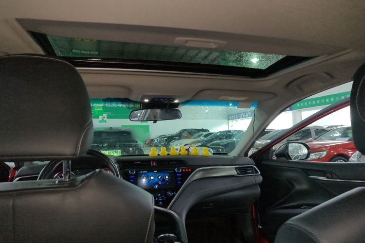 Used Toyota Camry 2019 2.5S FENGSHANG Version China VI Standard Headliner