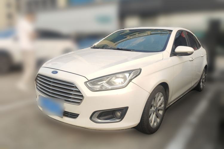 Used Ford Escort 2015 1.5L Automatic Fashion Model