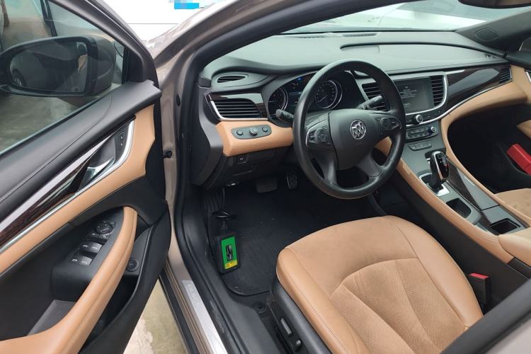 Used Buick LaCrosse 2016 28T Elite Model
