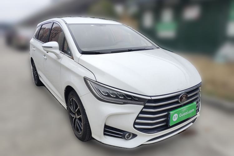 Used BYD Song MAX 2018 1.5T Automatic Smart Connect Luxury 6-Seater
