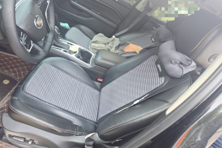 Used Cadillac SRX 2015 3.0L Comfort Version