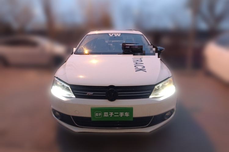 Used Volkswagen Sagitar 2014 1.6L Manual Comfort Model Front