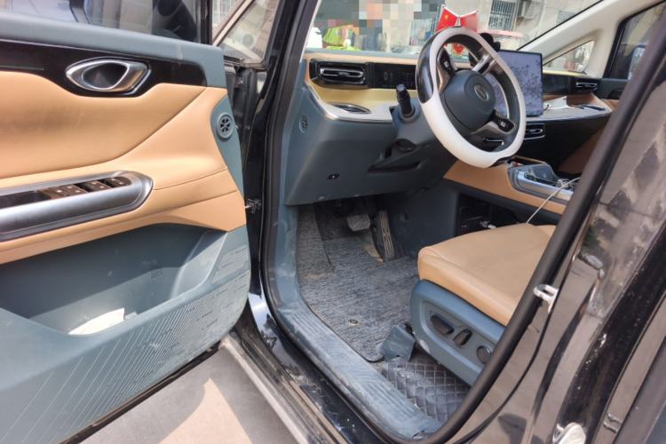 Used GAC Trumpchi E8 New Energy 2024 150km MAX Driver Seat