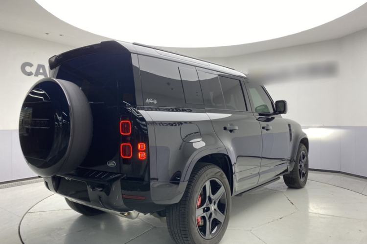 Used Land Rover Defender 2025 110 3.0T P400 X-Dynamic SE