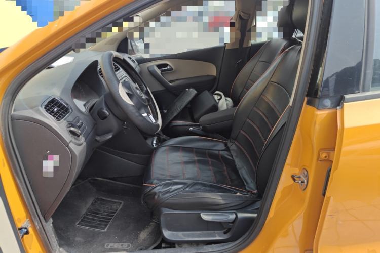 Used Volkswagen Polo 2012 1.6L Cross Polo Automatic Transmission Left Front Seat