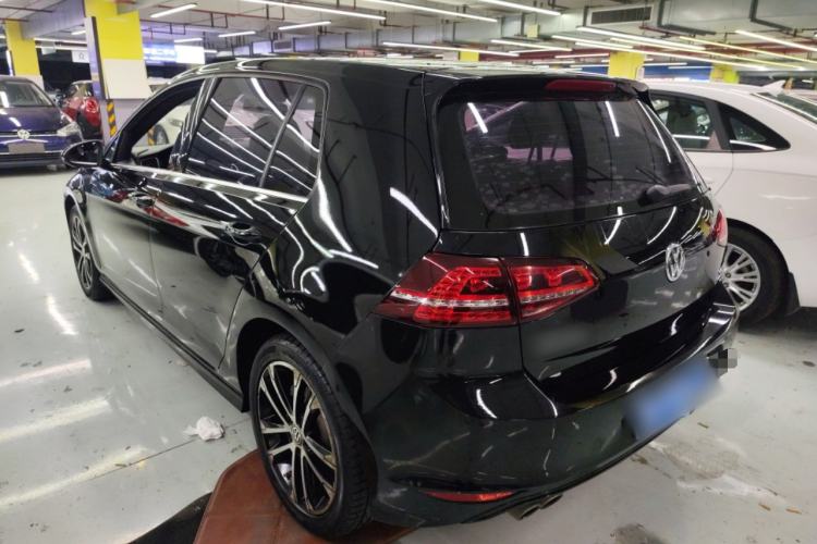 Used Volkswagen Golf 2016 1.4TSI Automatic R-Line Exterior 2