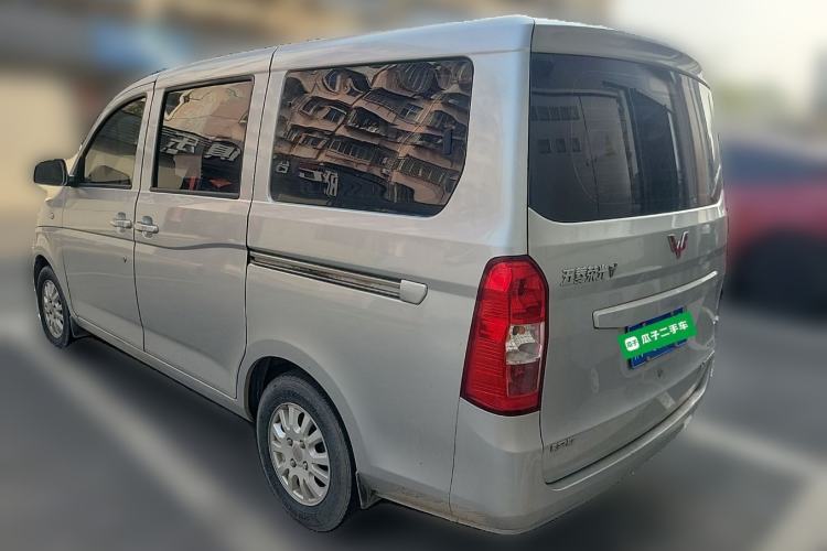 Used Wuling Rongguang V 2015 1.2L Standard Version