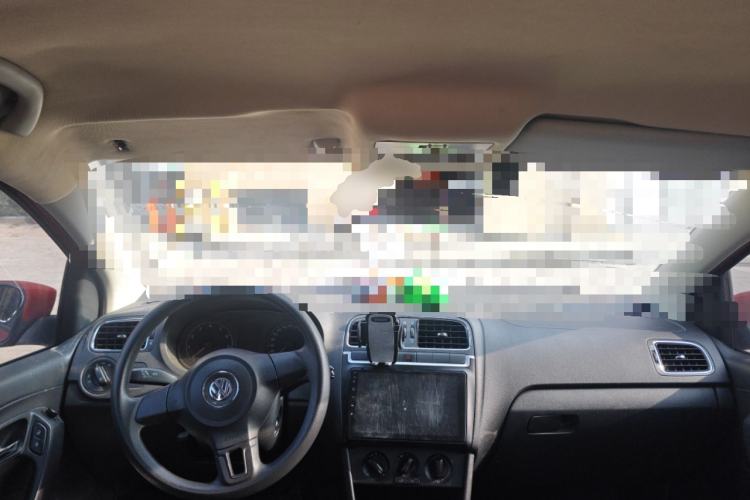 Used Volkswagen Polo 2013 1.4L Automatic Comfort Edition
