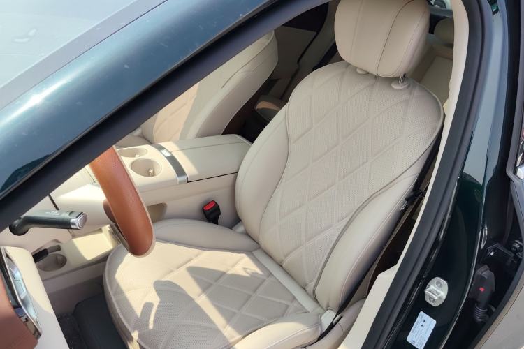 Used Chery Fulwin A9L 2025 Model, Four-Wheel Drive High-Energy Peak Edition Left Front Seat