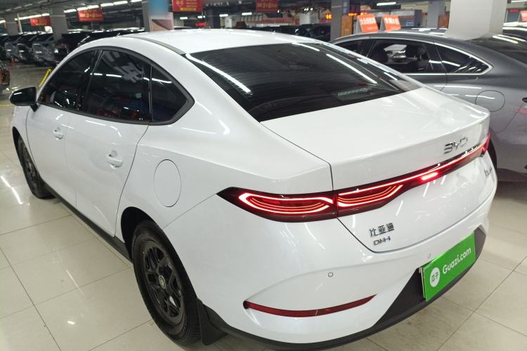 Used BYD Qin PLUS 2025 DM-i Smart Drive 55KM Leading Model Rear Left 45 Deg