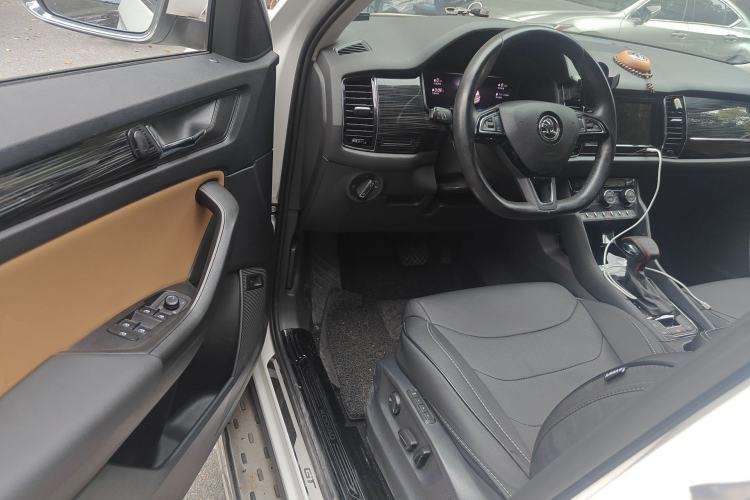 Used Skoda Kodiaq GT 2019 TSI330 Two-Wheel-Drive Luxury Edition China VI Standard Driver Seat