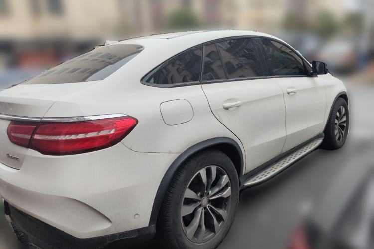 Used Mercedes-Benz GLE Coupe 2015 GLE 400 4MATIC Coupe SUV
