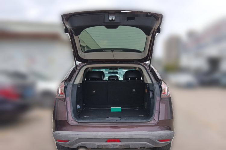 Used Luxgen U6 SUV 2015 1.8T New Creation Type Trunk