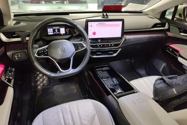 Used Volkswagen ID.6 X 2022 Smart Enjoyment Long-Range Edition
