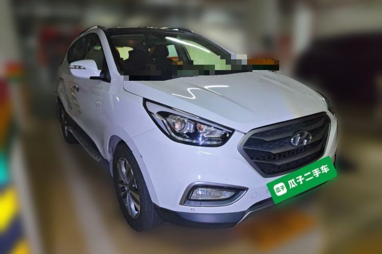 Used Hyundai ix35 2013 2.0L Automatic Two-Wheel Drive Leading GLX China IV Standard Front Right 45 Deg