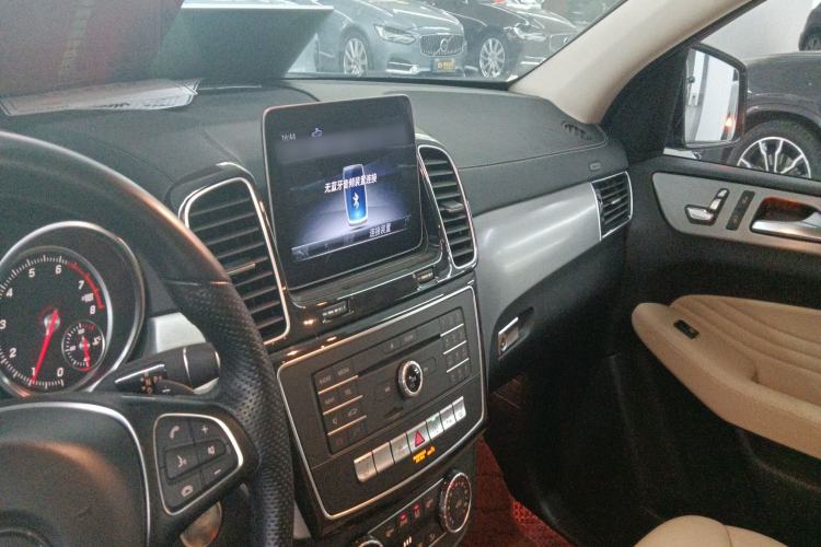 Used Mercedes-Benz GLE Coupe 2018 GLE 320 4MATIC Coupe SUV
