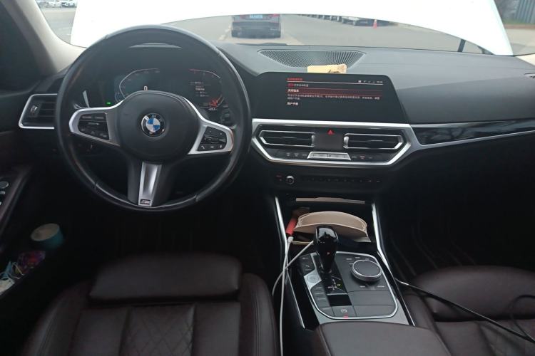 Used BMW 3 Series 2022 320Li M Sport Package Center Console