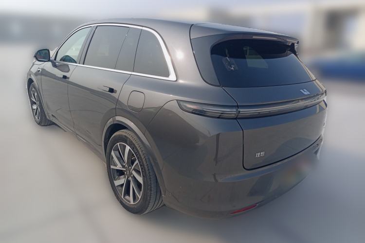 Used Li Auto L7 2023 Pro Model Rear Left 45 Deg