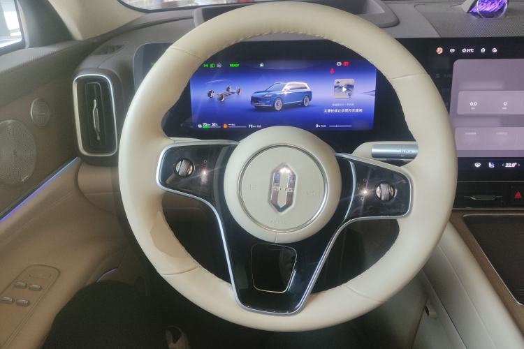 Used Hima AITO M9 2025 Extended-Range Ultra Version 52 kWh 6-Seater