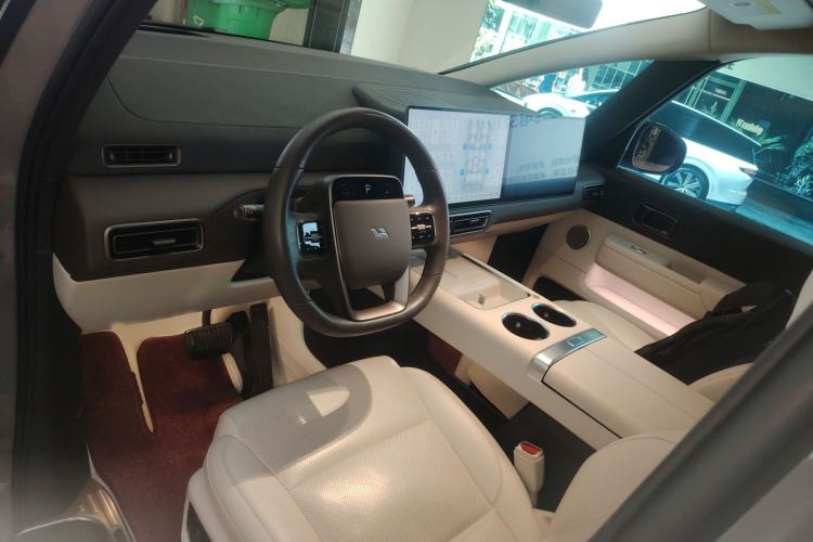 Used Li Auto MEGA 2024 Ultra Model