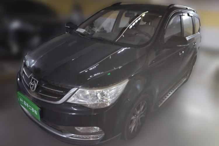Used Baojun 730 2015 1.8L Manual Luxury Navigation ESP Version 7-seater