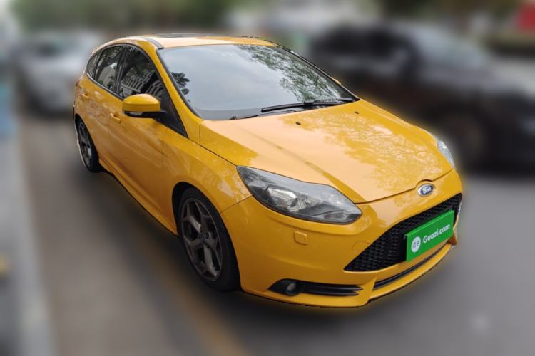 Used Ford Focus 2013 2.0T ST Orange Edition