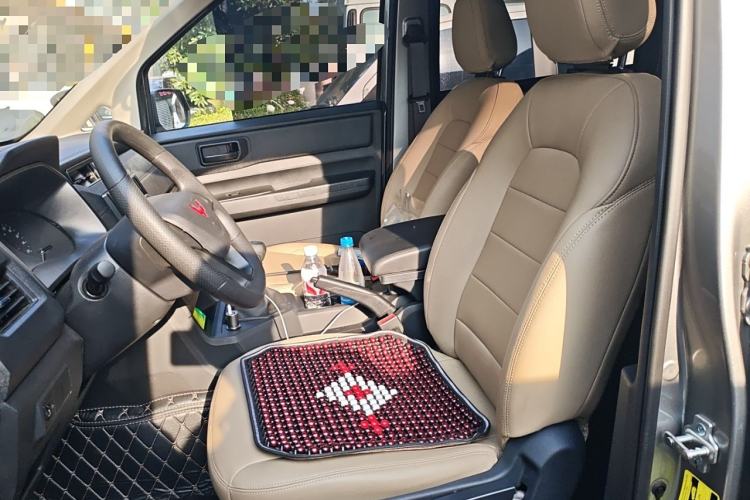 Used Wuling Hongguang PLUS 2020 1.5L Manual Standard Edition 5 Seats