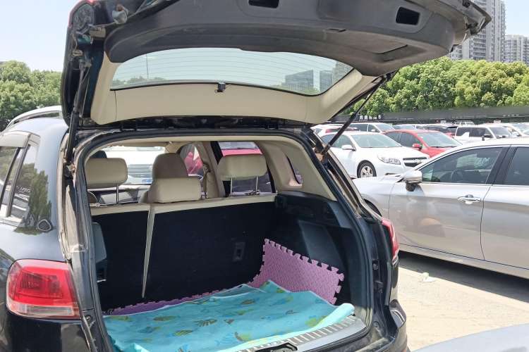 Used Zotye Domy X5 2017 Upgraded Model 1.5T Manual Luxury Version