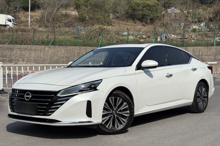 Used Nissan Teana 2024 2.0L XE Genuine Edition