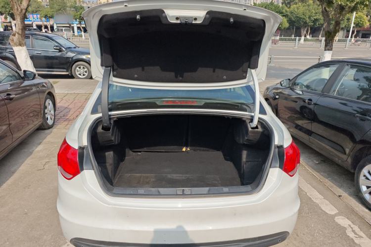 Used Citroen C4L 2014 1.8L Intelligent Drive Manual Enjoyment Model