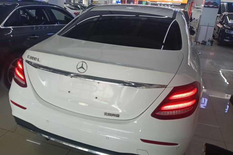 Used Mercedes-Benz E-Class 2016 E 200 L Sport Edition Rear Right 45 Deg