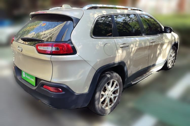 Used Jeep Cherokee 2016 2.4L Leading Smart Version