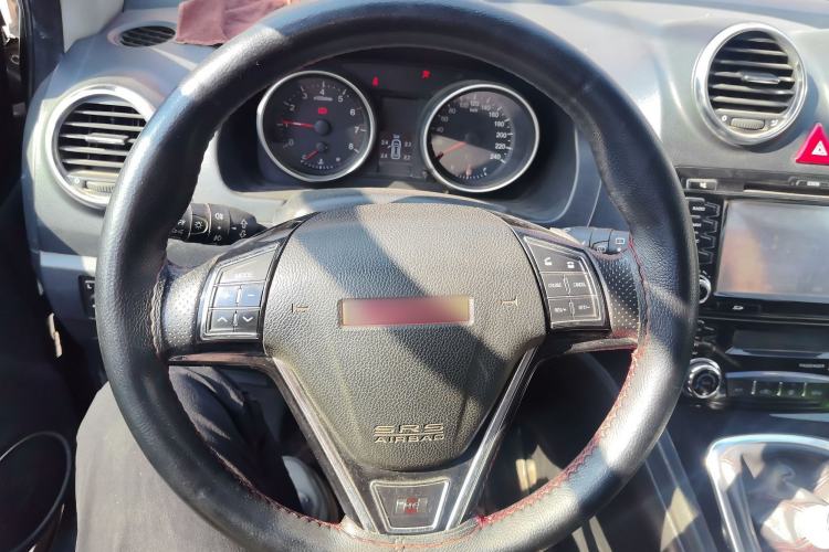 Used Haval H6 2013 Upgraded Model 1.5T Manual Two-Wheel Drive Elite Version