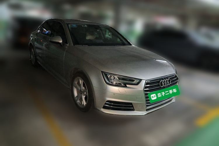 Used Audi A4L 2017 Plus 40 TFSI Fashion Model Front Right 45 Deg