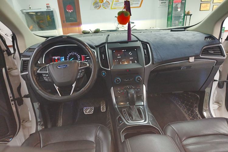 Used Ford Edge 2018 EcoBoost 245 Two-Wheel-Drive Titanium 7-Seater China V Standard
