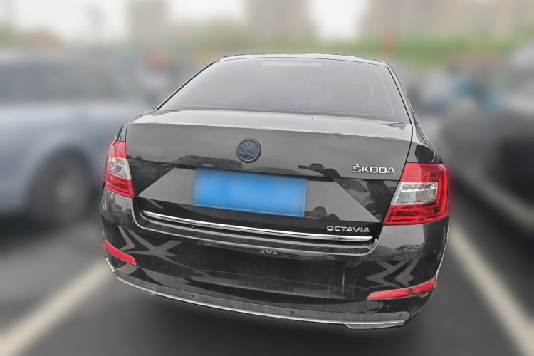 Used Skoda Octavia 2017 1.6L Automatic Smart Drive Edition Rear