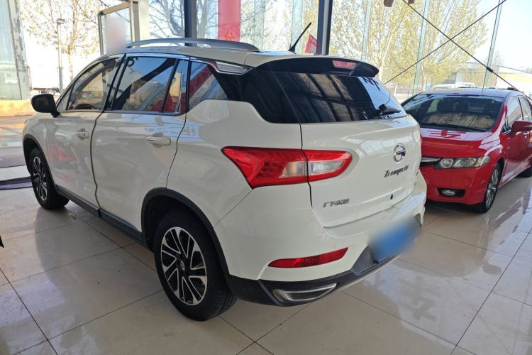 Used GAC Trumpchi GS4 2017 200T Manual Two-Wheel Drive Elite Edition Exterior 5