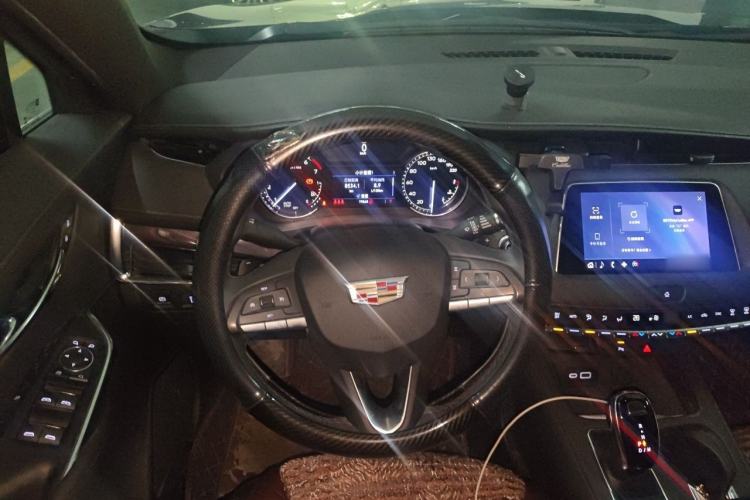 Used Cadillac XT4 2020 Revised Version 28T Two-Wheel Drive Tech Edition
