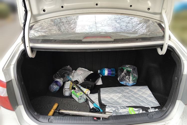 Used Kia K2 2015 Sedan 1.4L Manual Transmission GL