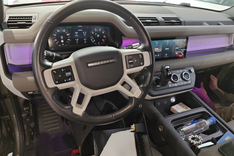 Used Land Rover Defender 2021 90 P400 Classic Reproduction Edition