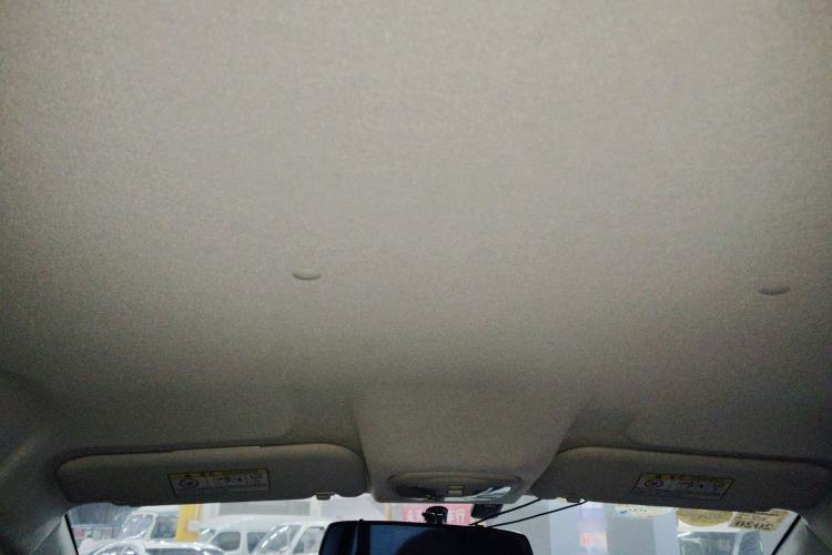 Used Cowin C3R 2015 1.5L AMT Gold Diamond Edition